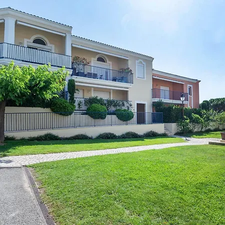 Bright Cocoon With Pool And Sea View דירה *