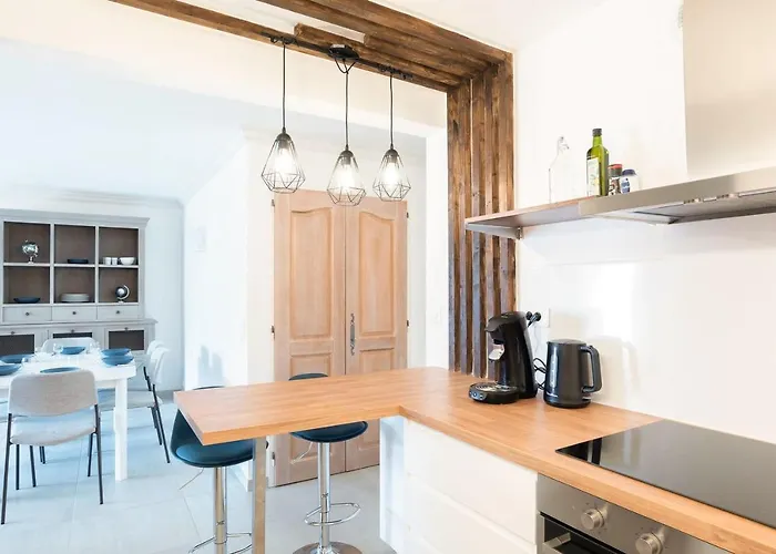 Bright Cocoon With Pool And Sea View Appartement *